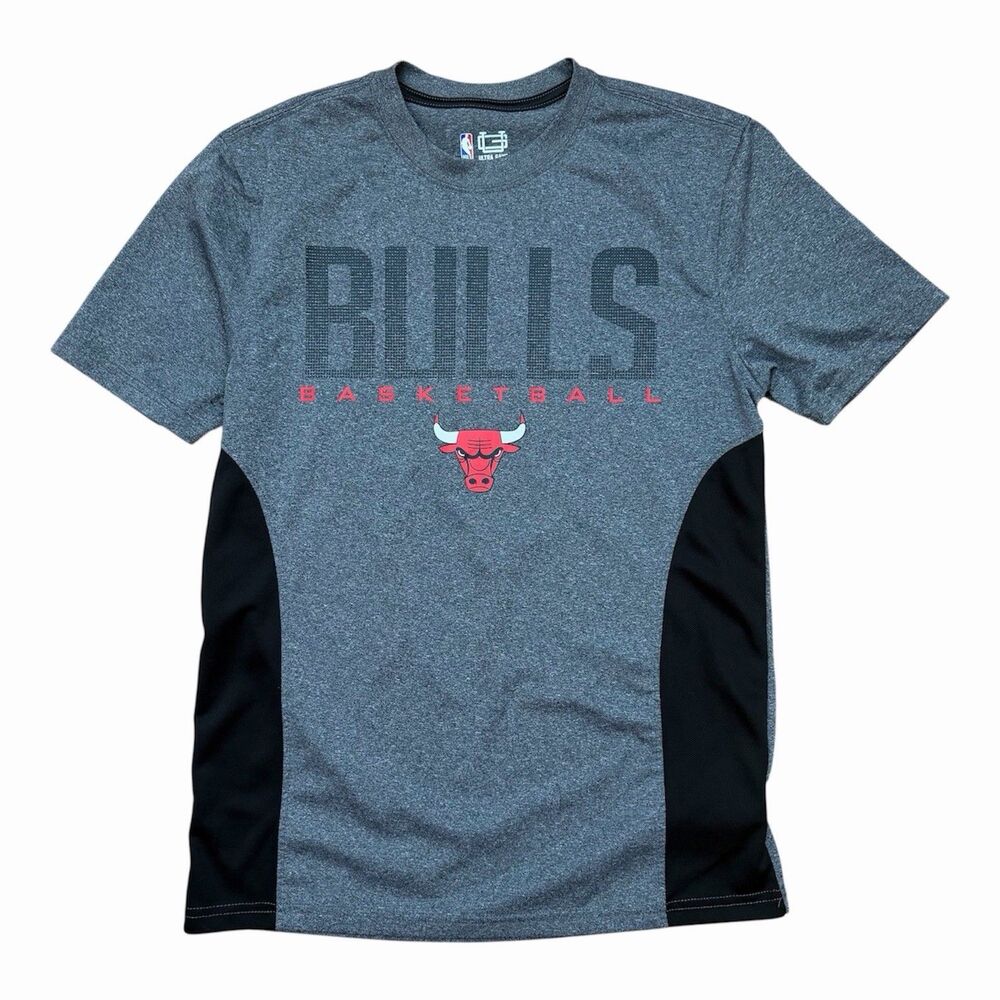 NBA Ultra Game Chicago Bulls Grey Mesh Performance T-Shirt Men’s Medium